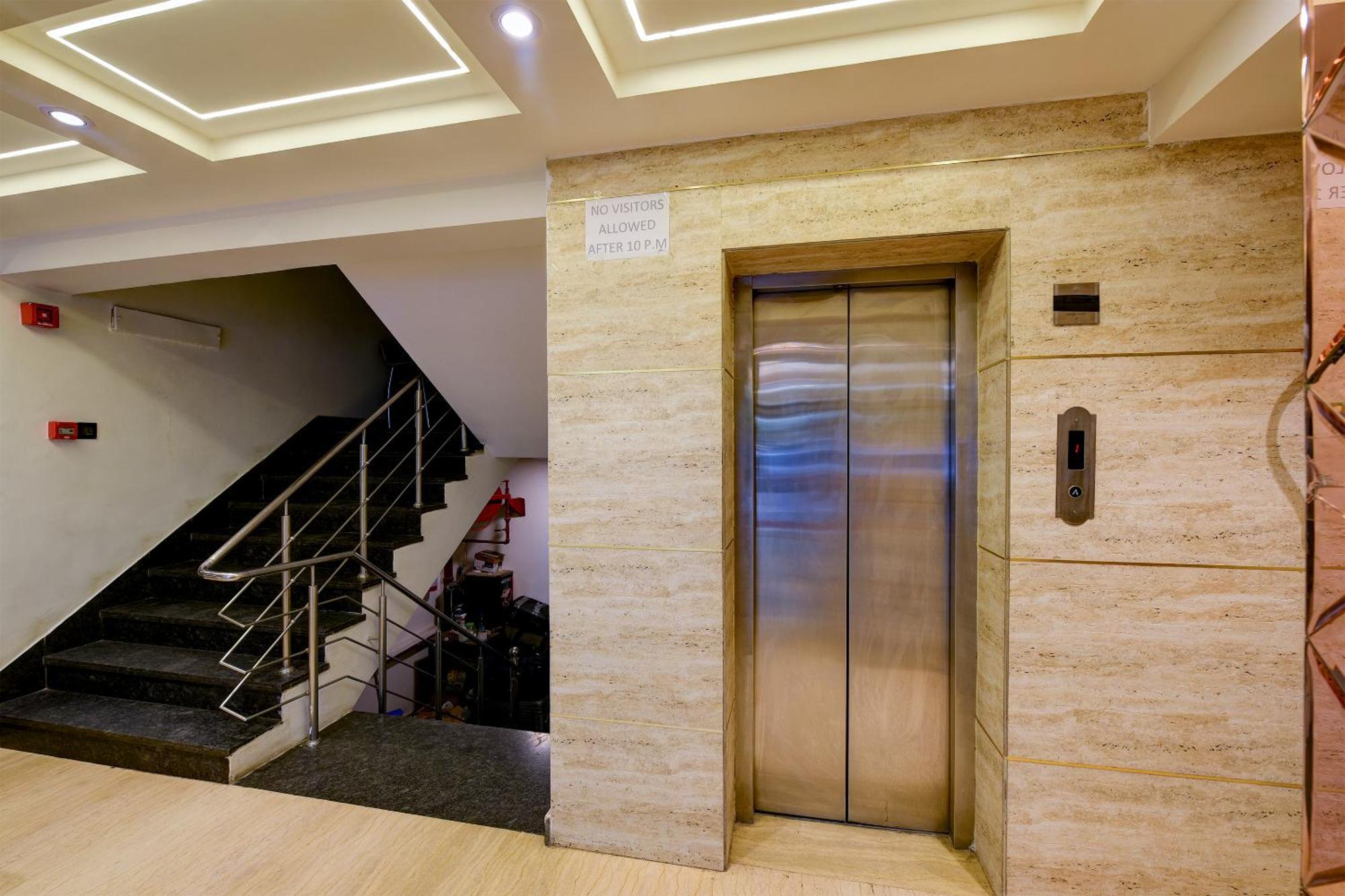 Hotel Sohana Palace Near New Delhi Railway Station And Connaught Place Exteriér fotografie