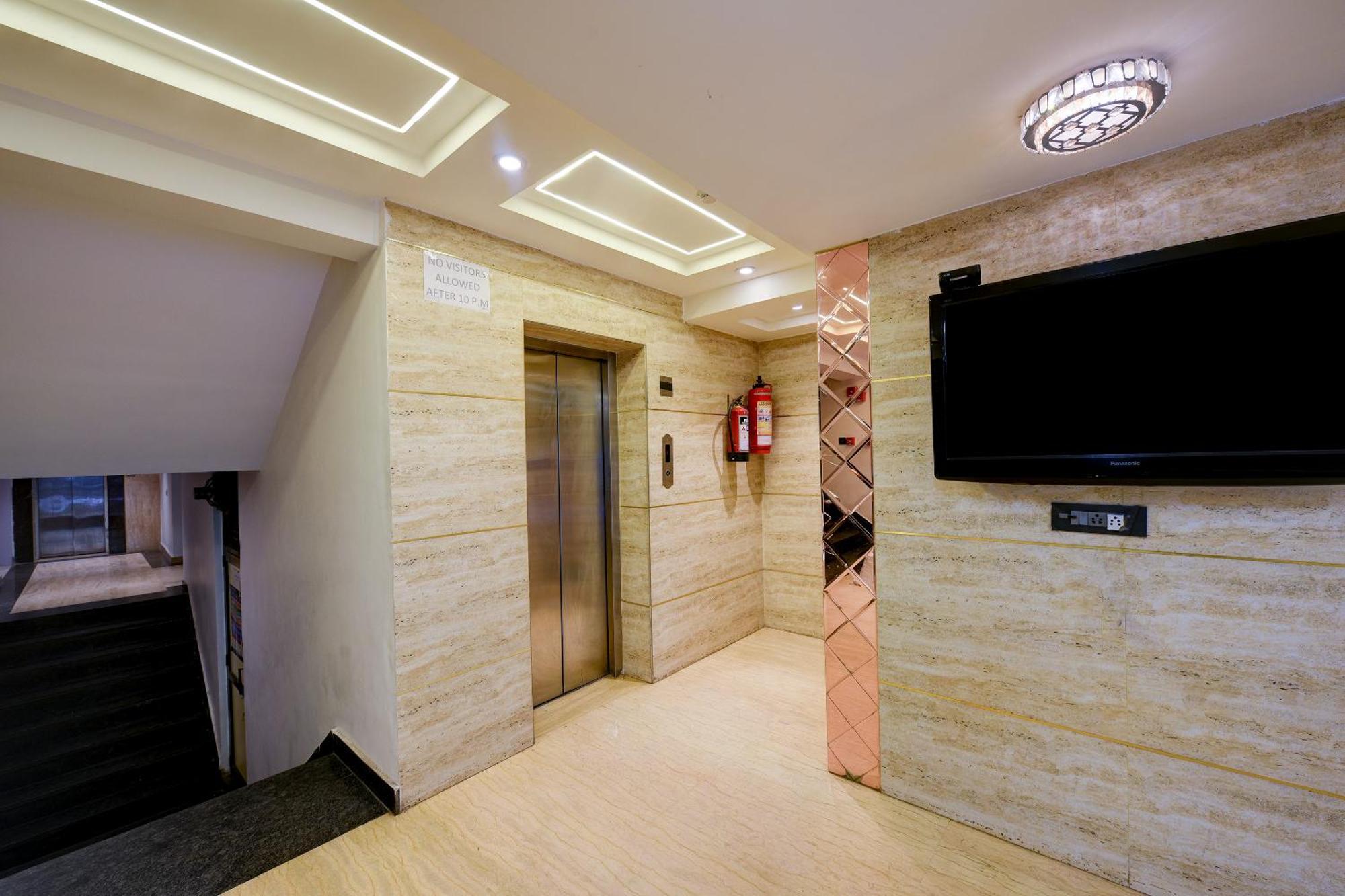 Hotel Sohana Palace Near New Delhi Railway Station And Connaught Place Exteriér fotografie