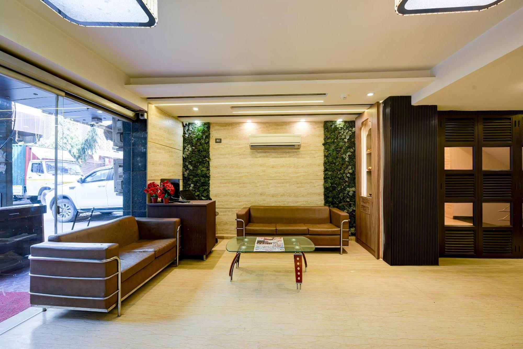 Hotel Sohana Palace Near New Delhi Railway Station And Connaught Place Exteriér fotografie